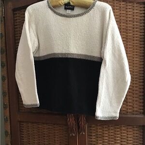 Gibson Black and White Crew Neck Sweater with Color-Block Design Made in Peru .